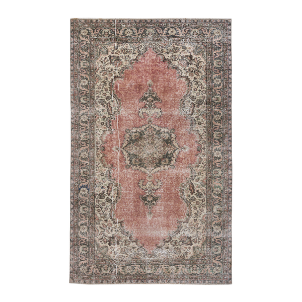 Turkish Isparta area rug in dusty rose and cream, 5'5" x 9'