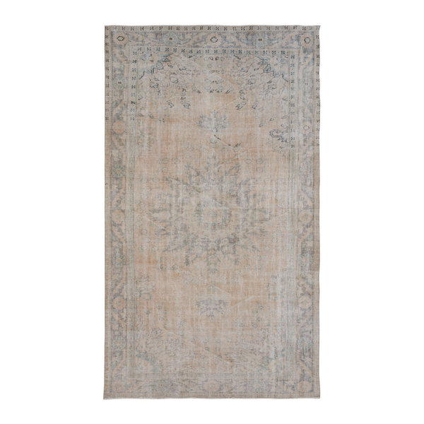 Turkish Manisa area rug in beige and dusty blue, 5'10" x 9'11"