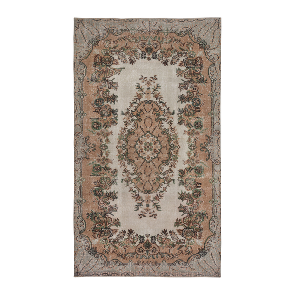 Turkish Isparta area rug in cream and terracotta, 5'6" x 9'7"