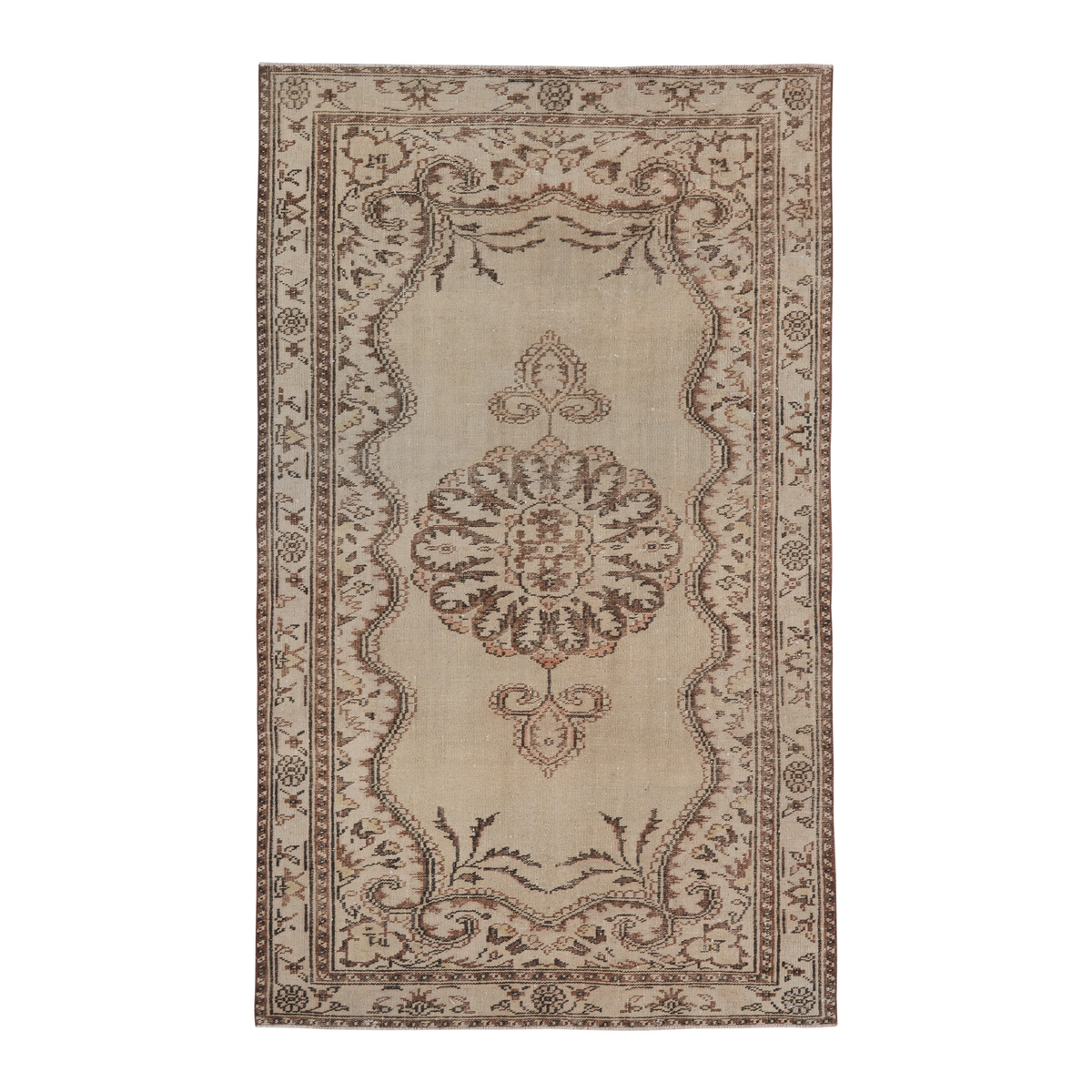 Turkish Manisa area rug in cream and taupe, 5'5" x 9'2"