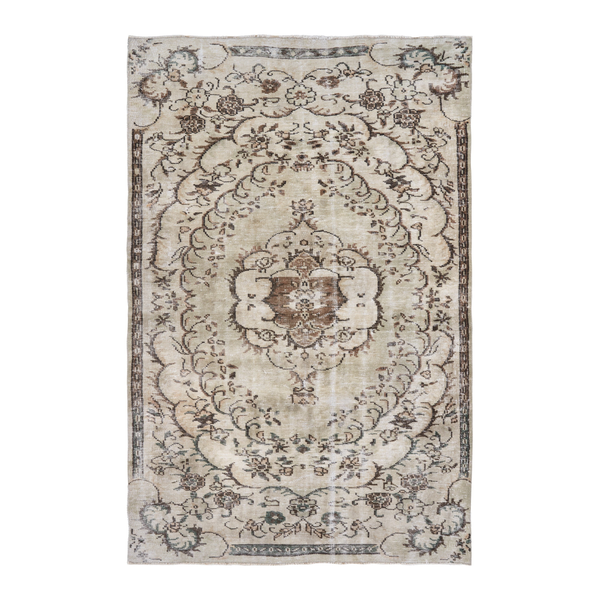 Turkish Manisa area rug in cream and tan, 5'5" x 8'2"