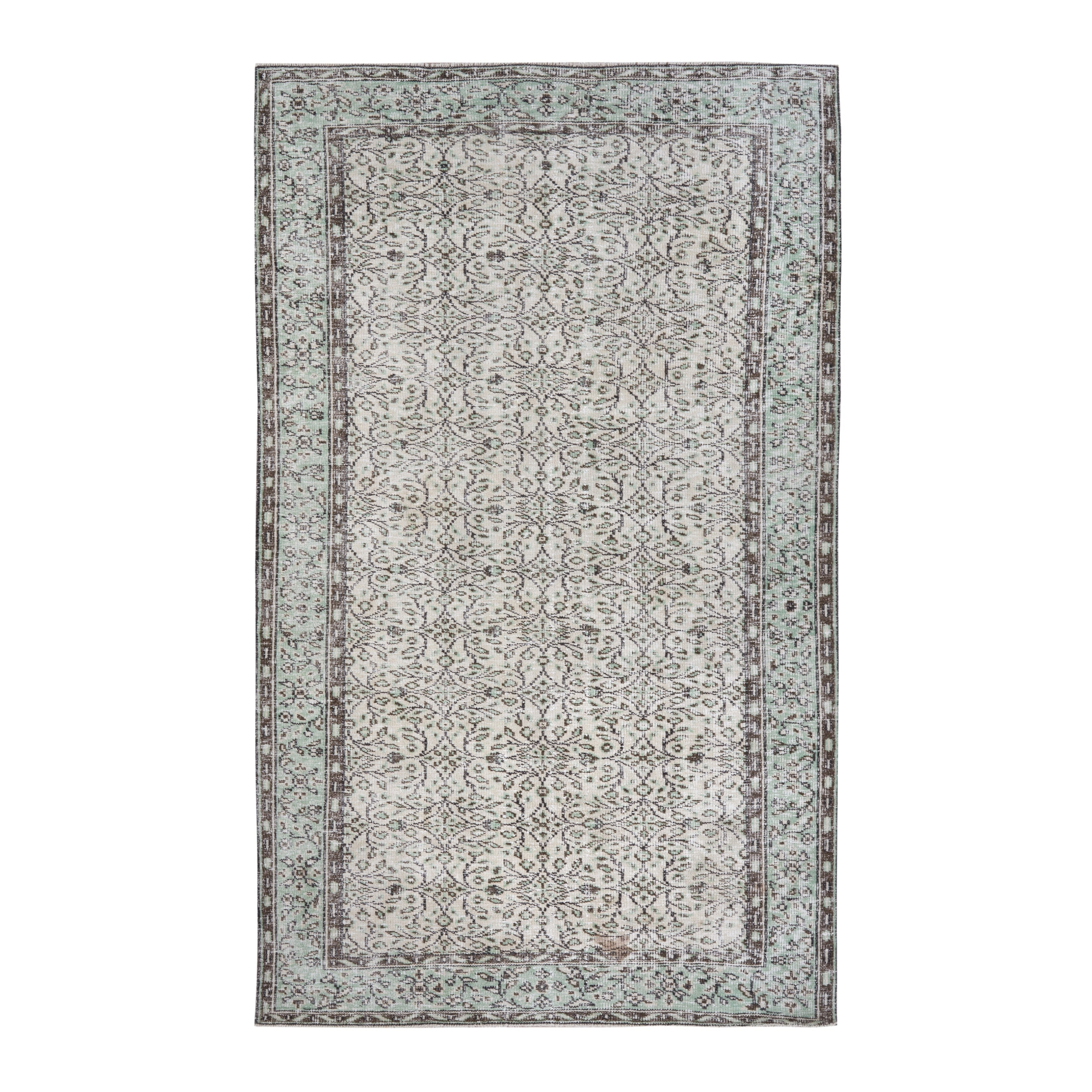 Turkish Manisa area rug in cream and greige, 5'5" x 8'11"