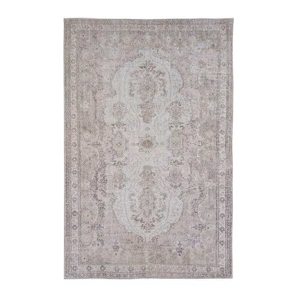 Turkish Isparta area rug in cream and taupe, 6'6" x 9'10"