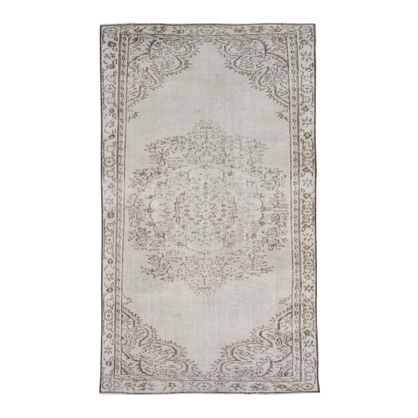Turkish Manisa area rug in cream and taupe, 5'3" x 9'4"