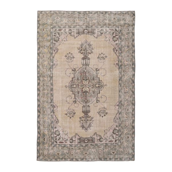 Turkish Isparta area rug in cream and greige, 6'5" x 10'