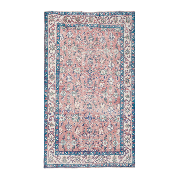 Turkish Isparta accent rug in rose and cream, 3'9" x 6'6"