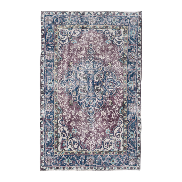 Turkish Isparta accent rug in dusty rose and navy, 3'10" x 6'2"