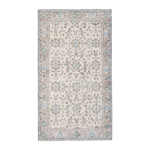 Turkish Isparta area rug in cream and powder blue, 3'9" x 6'9"