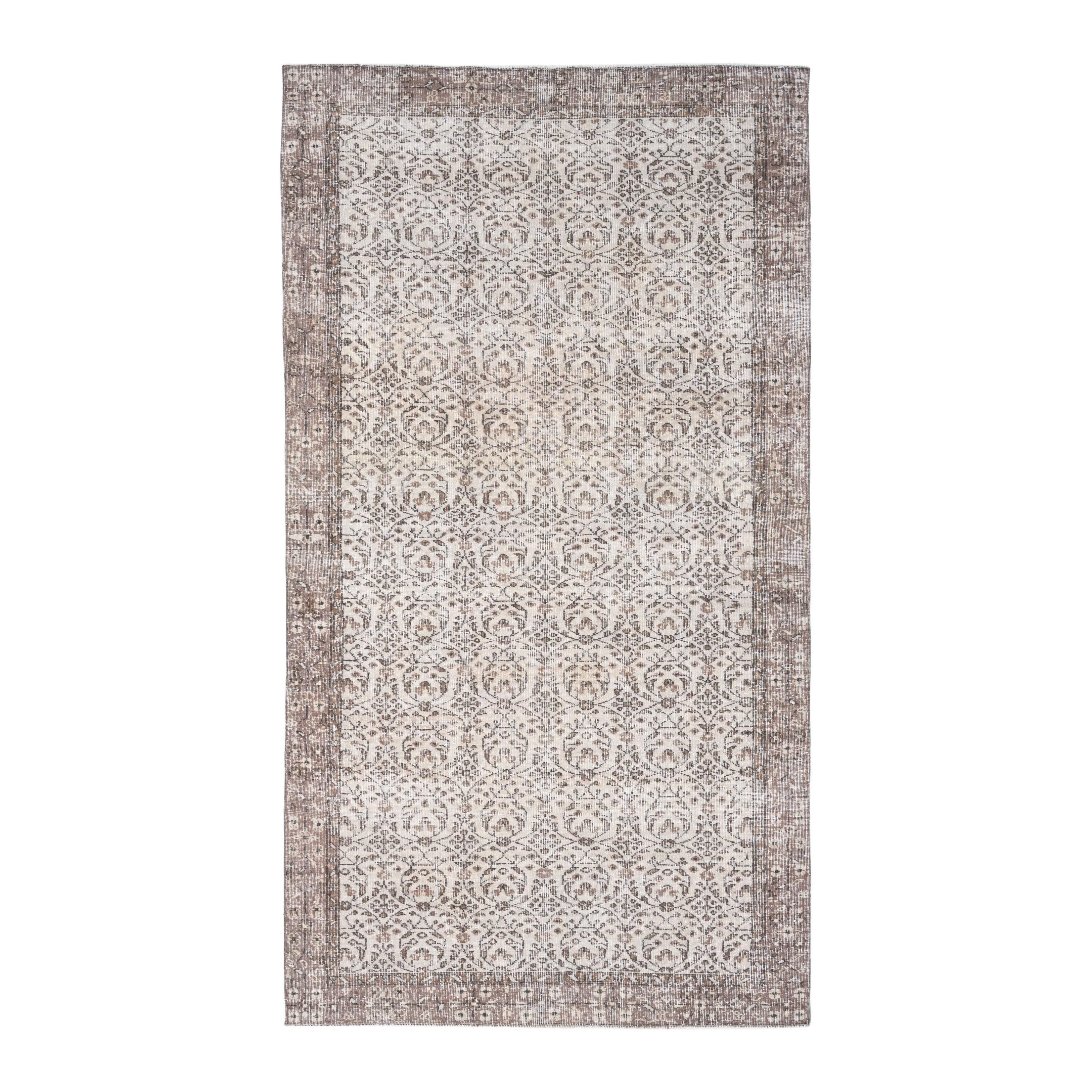 Turkish Isparta area rug in cream and greige, 5'1" x 9'3"