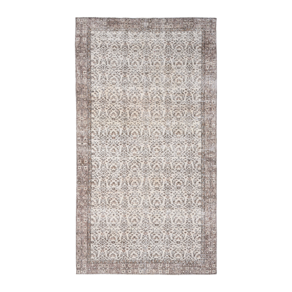 Turkish Isparta area rug in cream and greige, 5'1" x 9'3"
