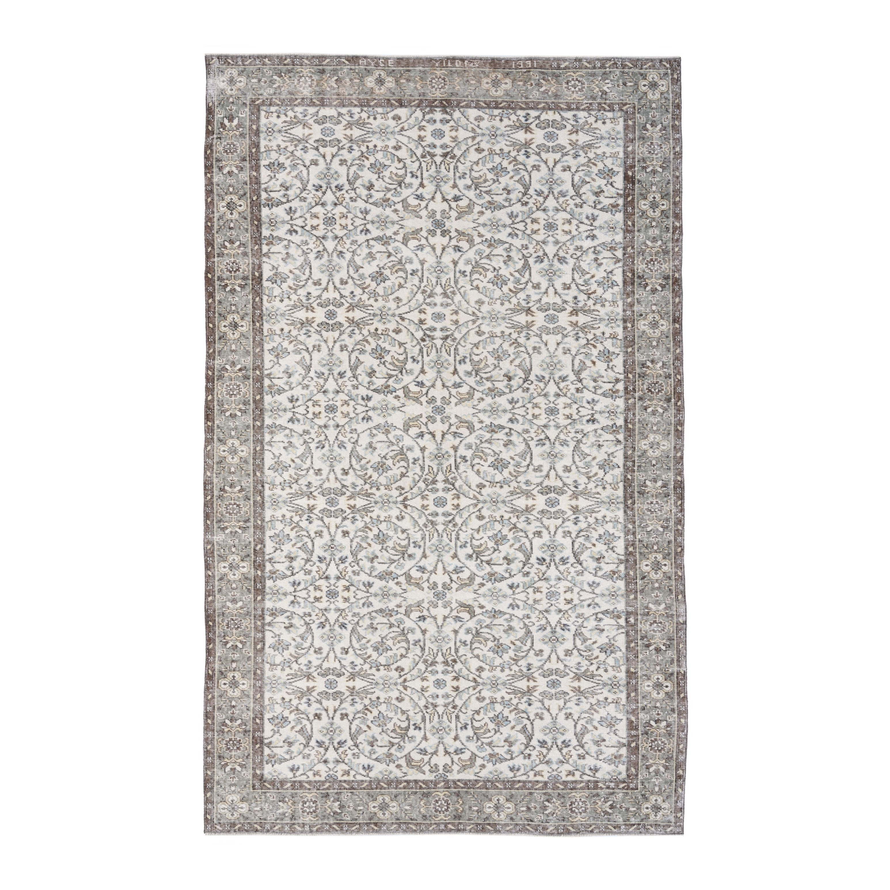 Turkish Isparta area rug in cream and taupe, 6'1" x 9'6"