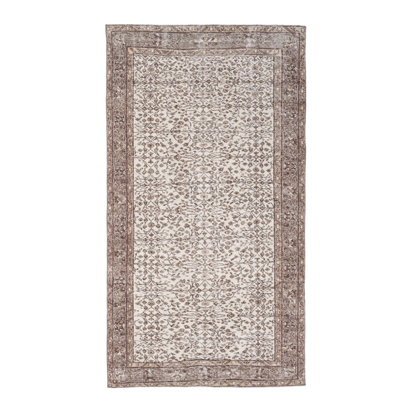 Turkish Isparta area rug in greige and taupe, 4'8" x 8'2"