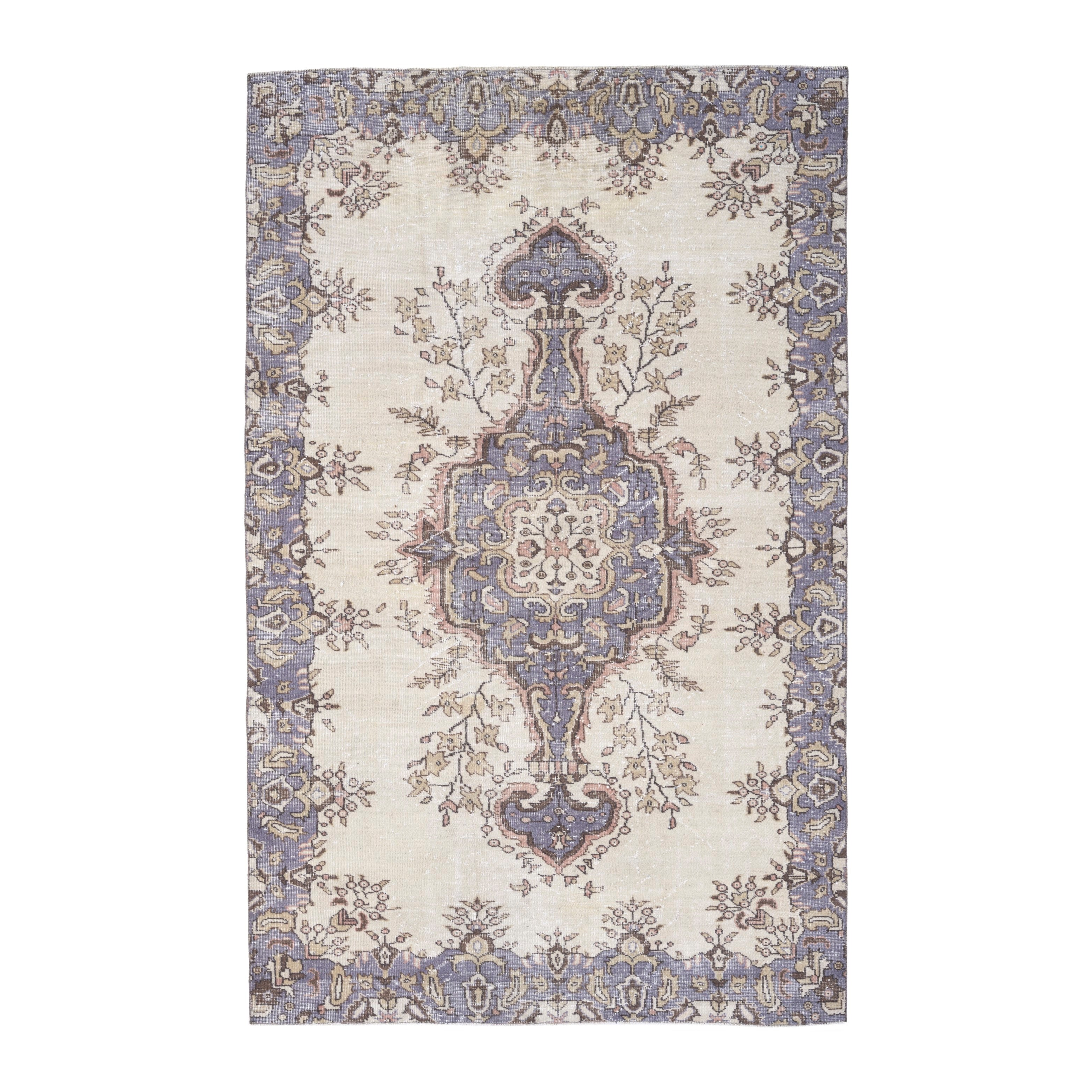 Turkish Isparta area rug in ivory and slate blue, 5'5" x 8'5"