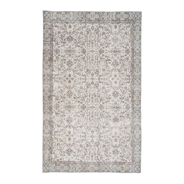 Turkish Isparta area rug in cream and greige, 5'5" x 8'10"