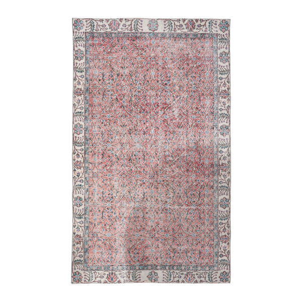 Turkish Isparta area rug in rose and cream, 4'9" x 8'2"