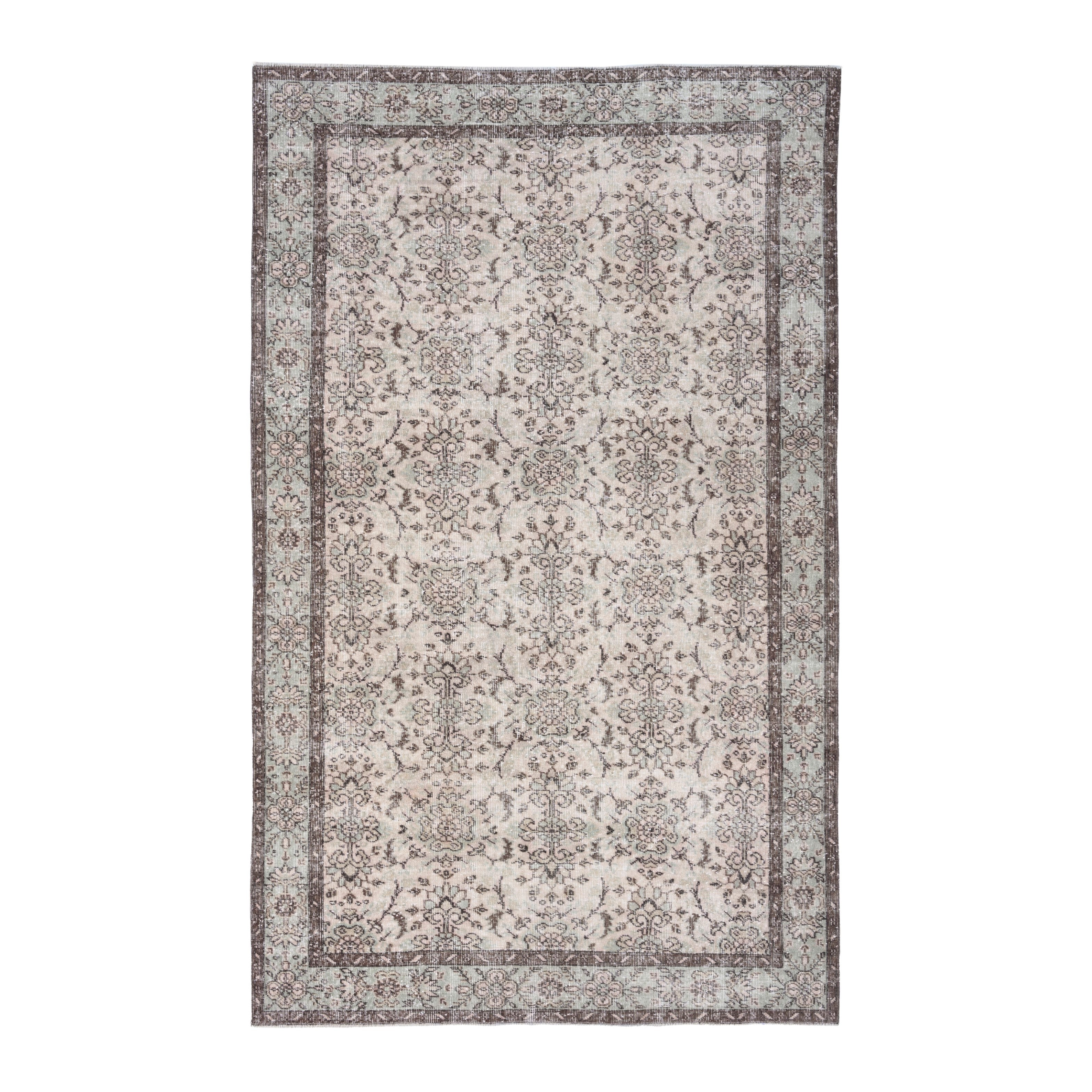 Turkish Isparta area rug in cream and greige, 5'9" x 9'7"
