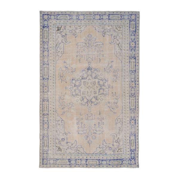 Turkish Manisa area rug in cream and dusty blue, 6' x 9'1"