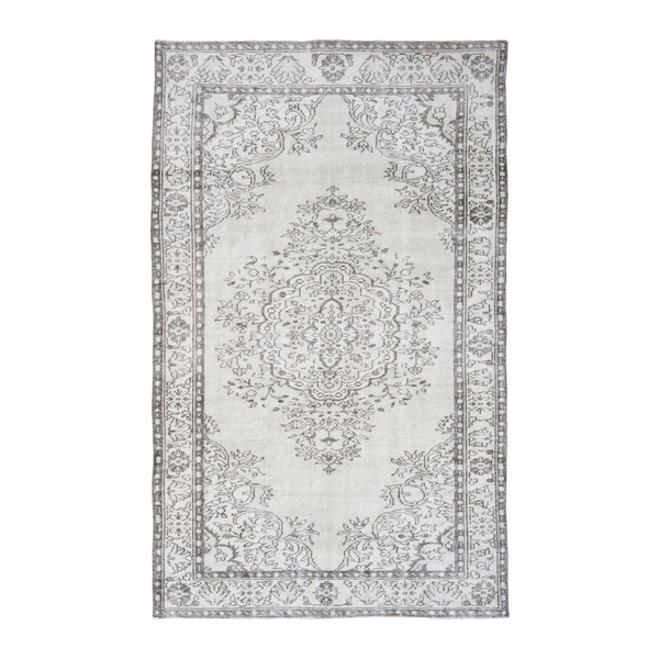 Turkish Manisa area rug in ivory and greige, 6' x 9'10"