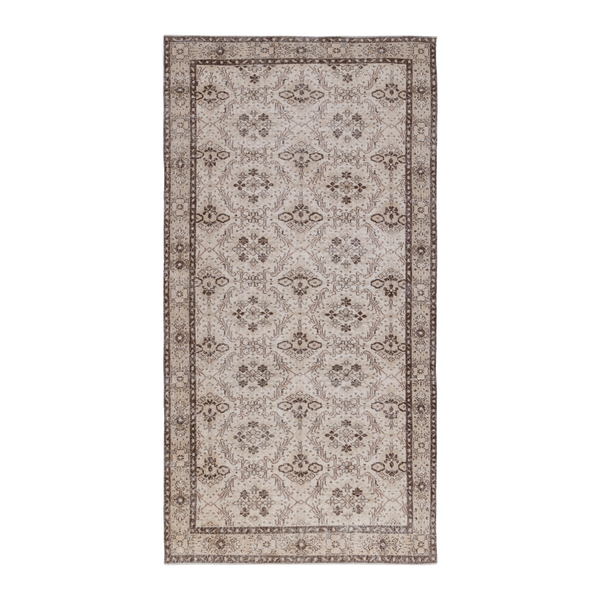 Turkish Isparta area rug in cream and greige, 4'10" x 8'10"