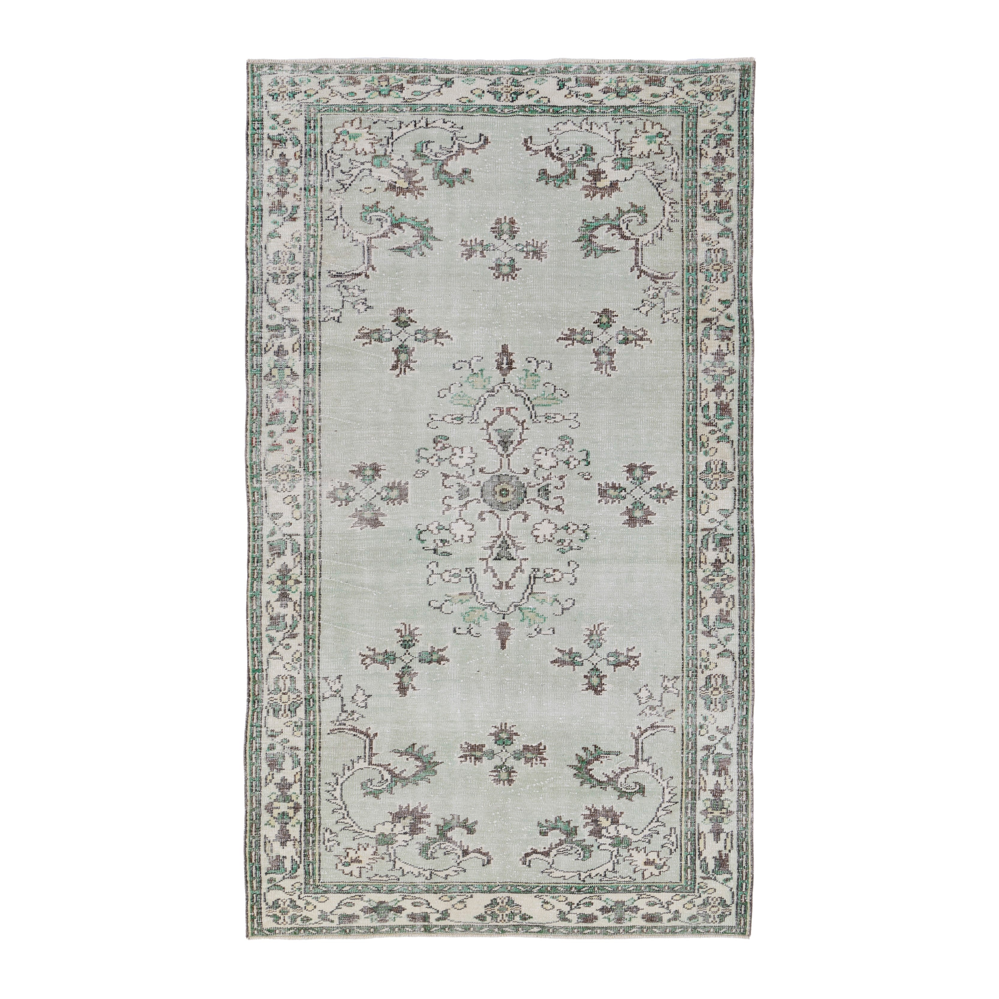 Turkish Manisa area rug in cream and taupe, 5'3" x 9'3"