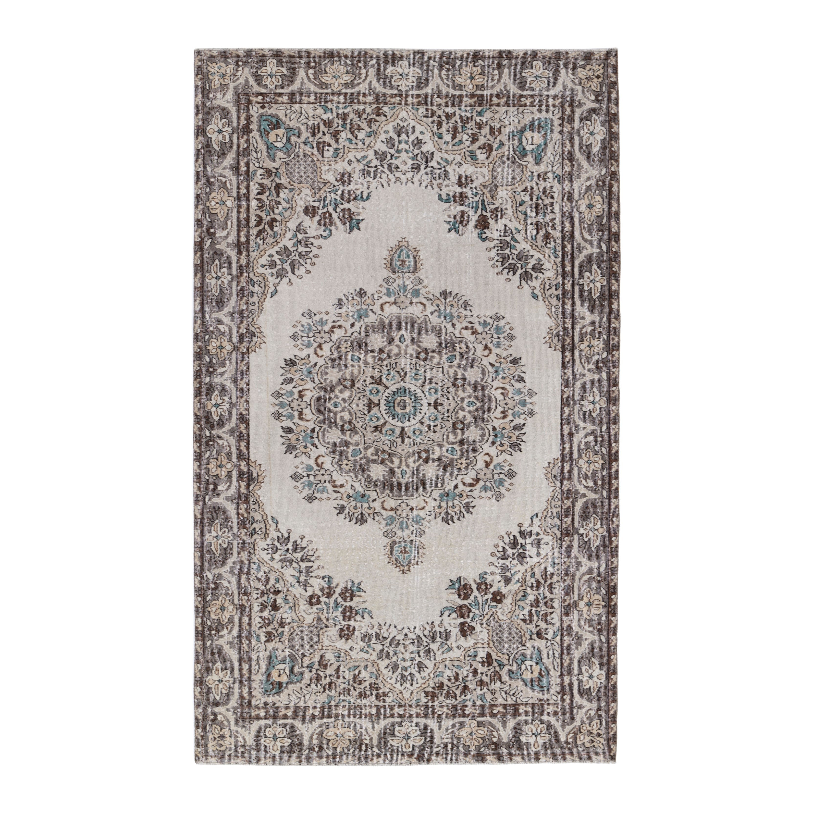 Turkish Isparta area rug in cream and taupe, 5'4" x 9'