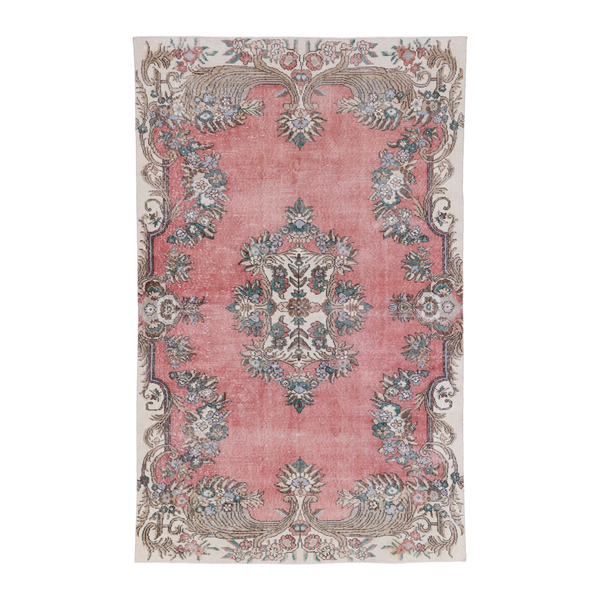 Turkish Isparta area rug in rose and cream, 5'7" x 8'11"