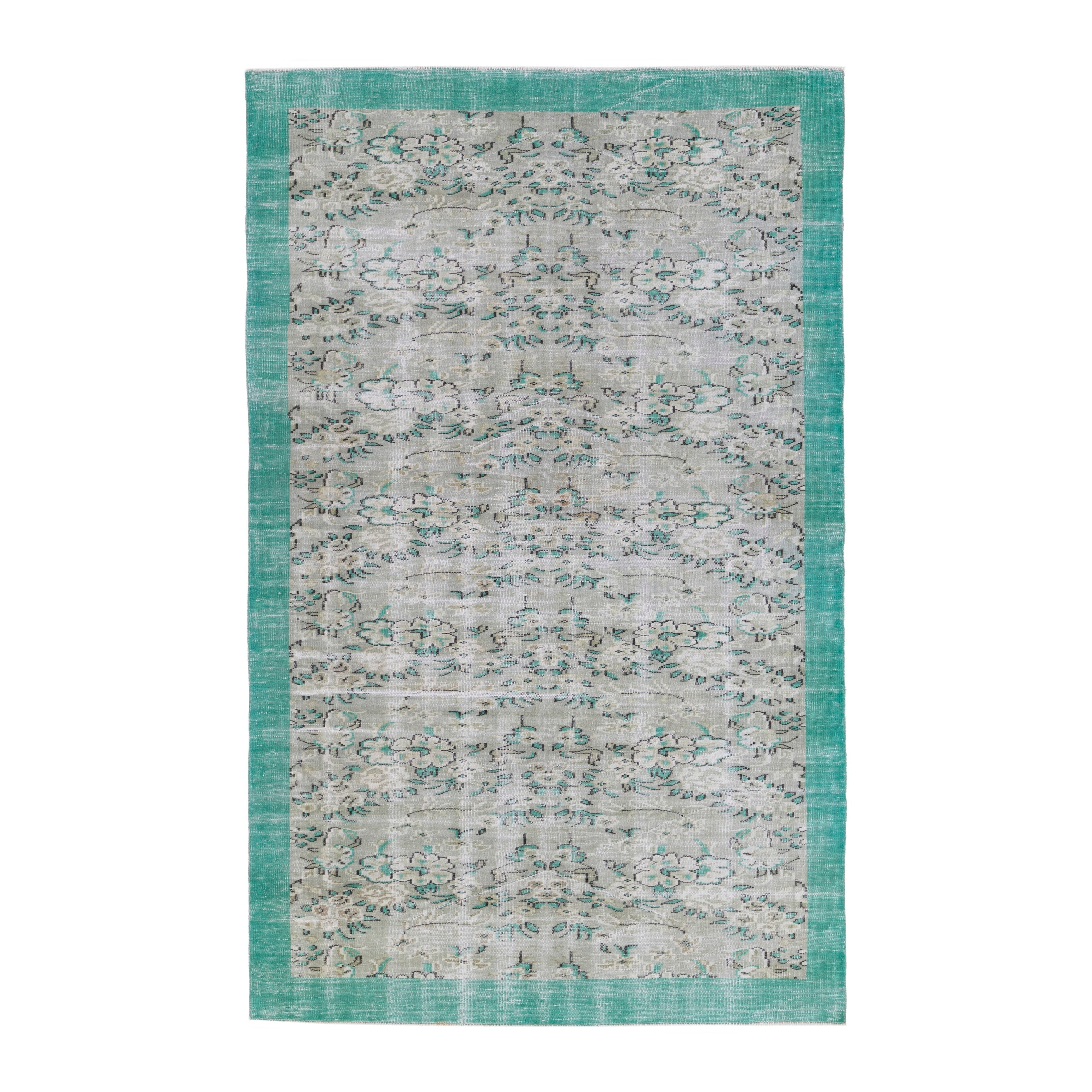 Turkish Manisa area rug in cream and turquoise, 6' x 9'4"