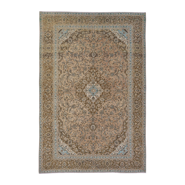 Persian Kashan oversized rug in tan and brown, 9' x 13'2"