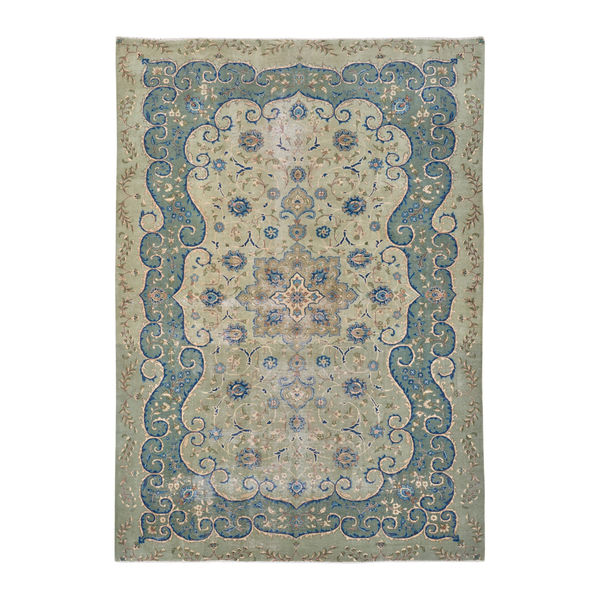 Persian Kashan oversized rug in cream and teal, 8'1" x 11'1"
