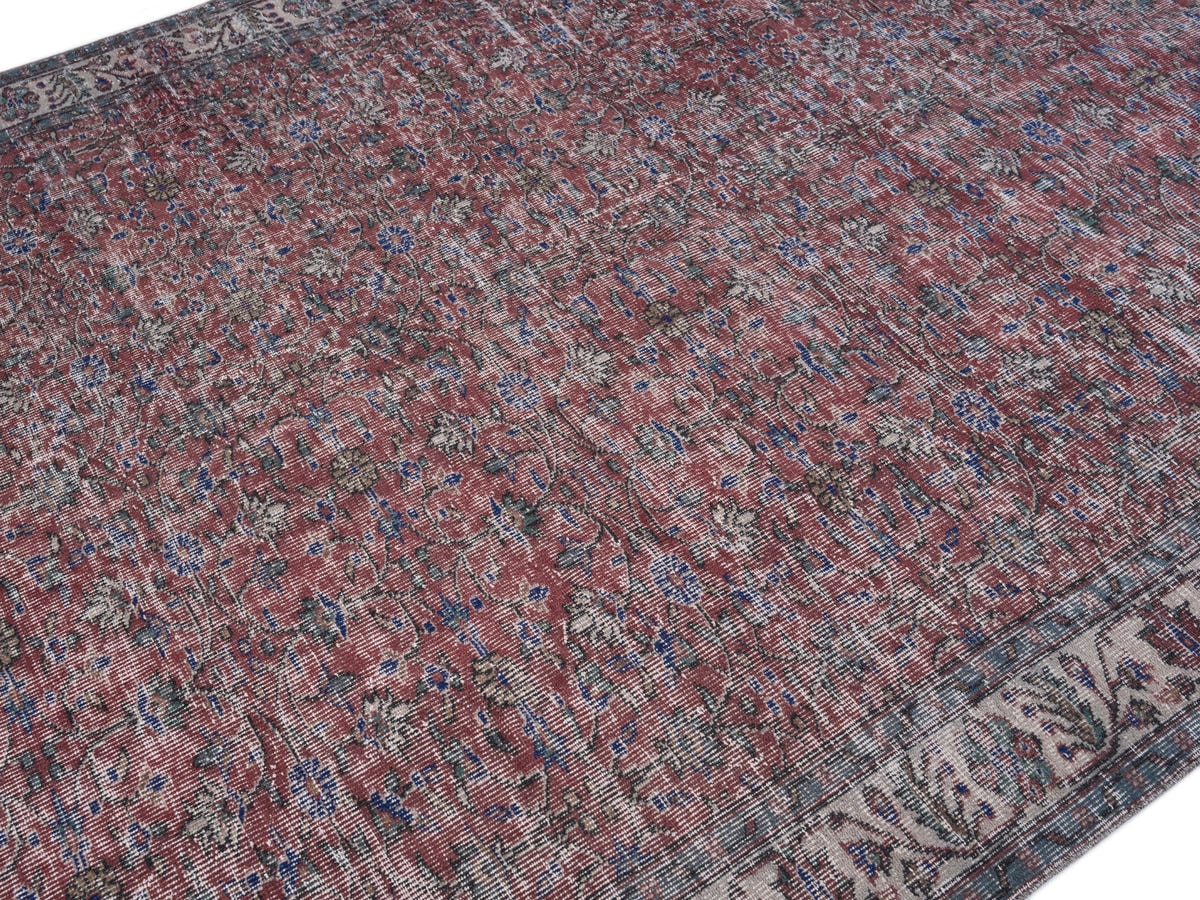 8441, Turkish Isparta Area Rug