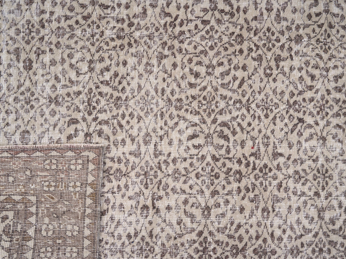 8433, Turkish Isparta Area Rug
