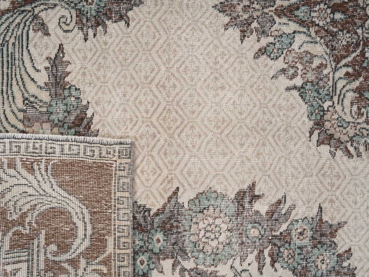 8431, Turkish Isparta Area Rug