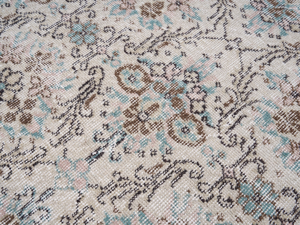 8398, Turkish Isparta Area Rug