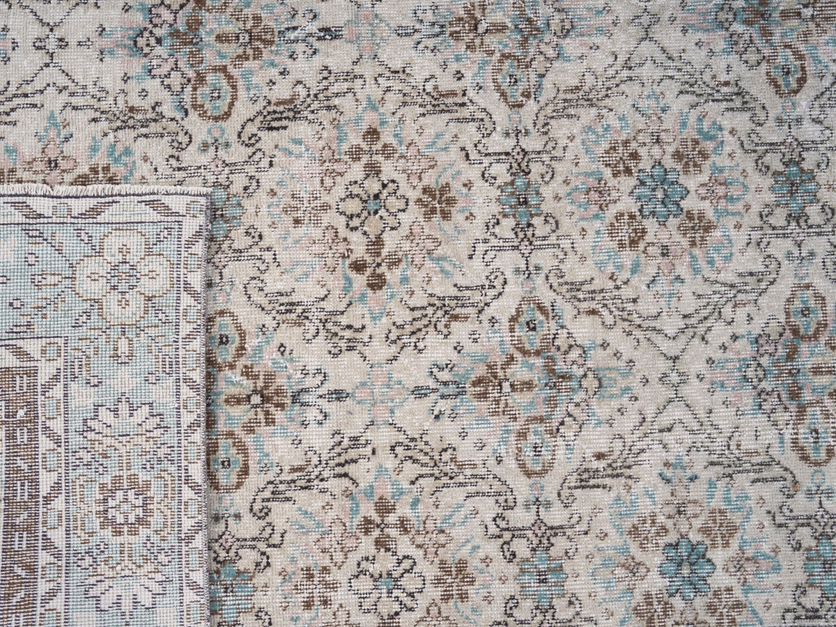 8398, Turkish Isparta Area Rug
