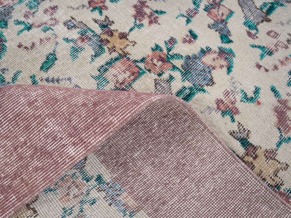 8373, Turkish Isparta Area Rug