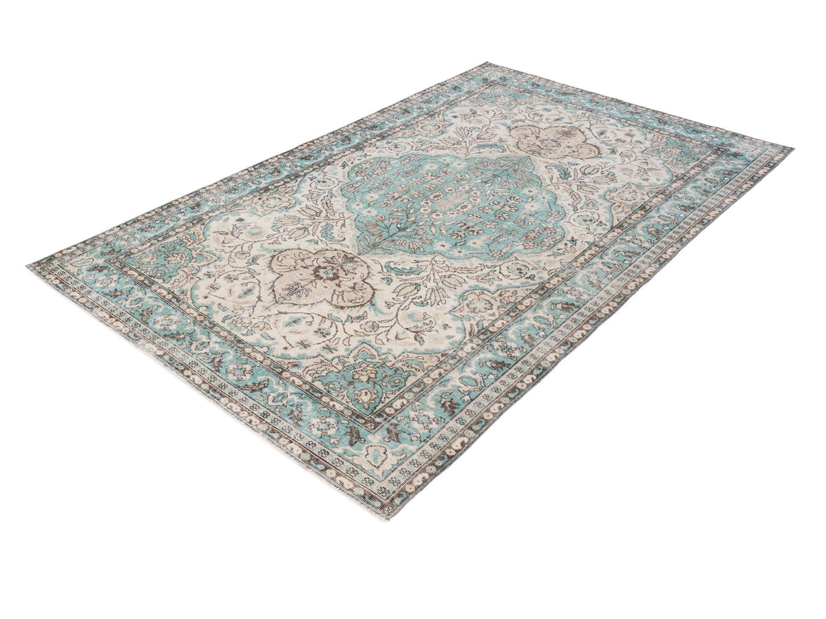 8321, Turkish Isparta Area Rug