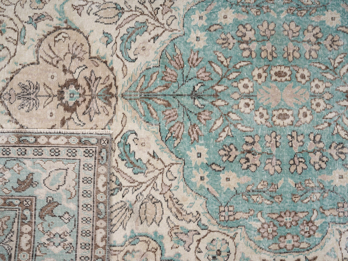 8321, Turkish Isparta Area Rug