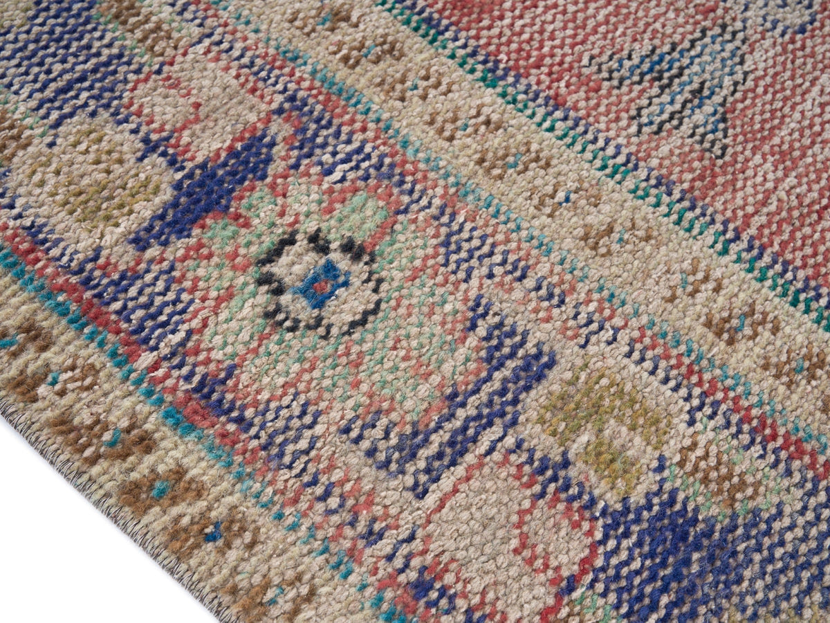 8317, Turkish Manisa Area Rug