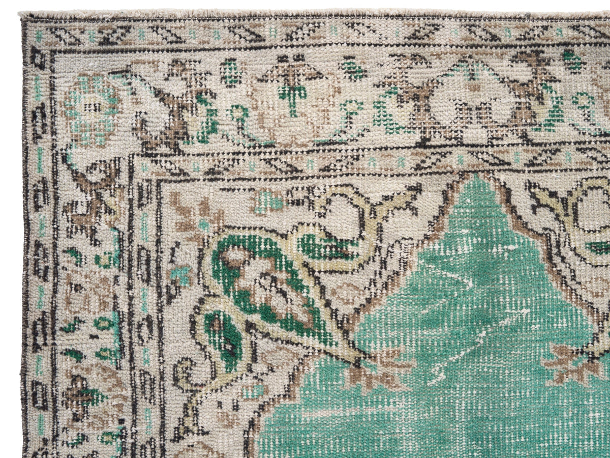 8440, Turkish Manisa Area Rug