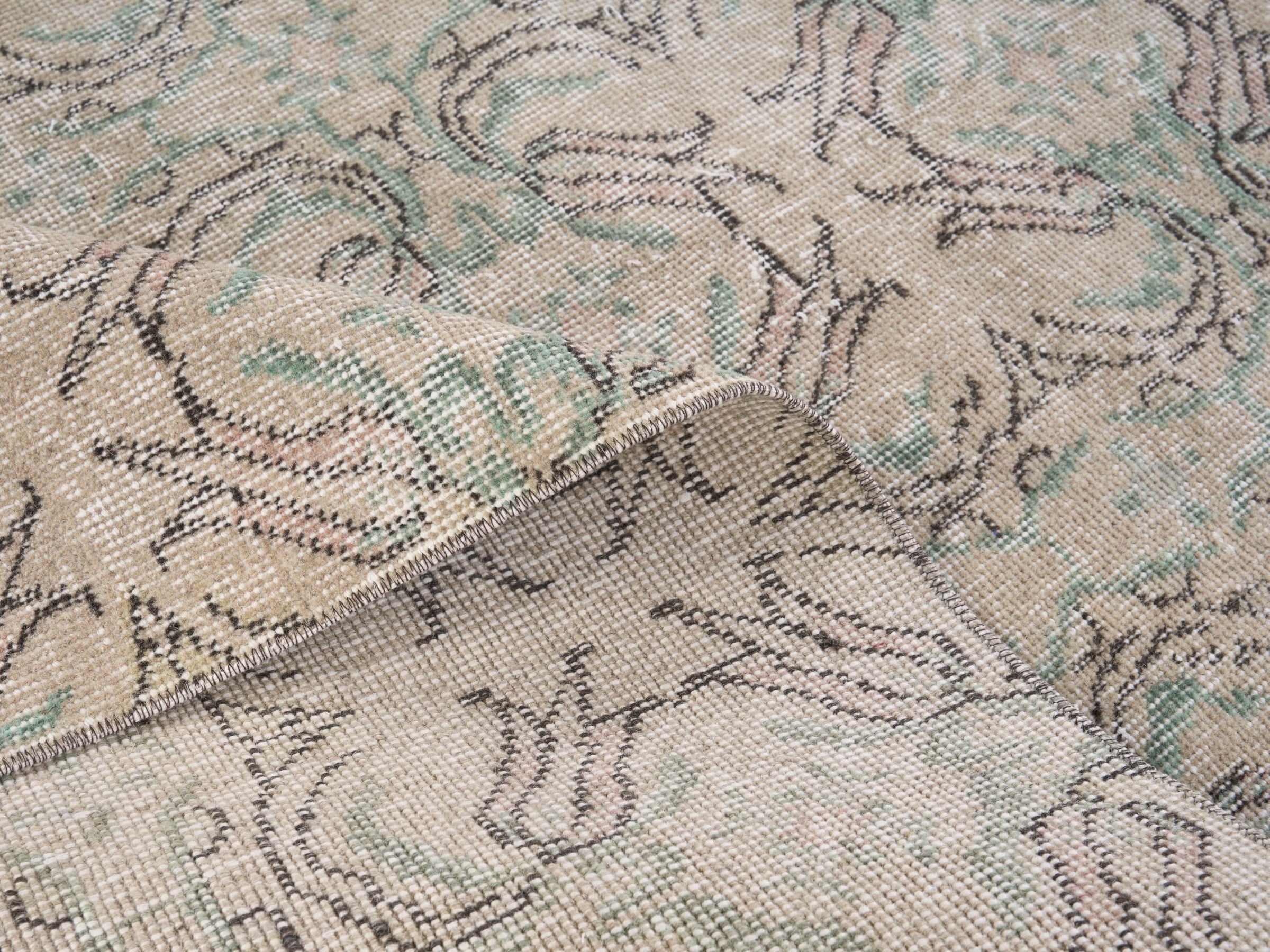 Turkish Isparta accent rug in cream and sage, view 9 of 10