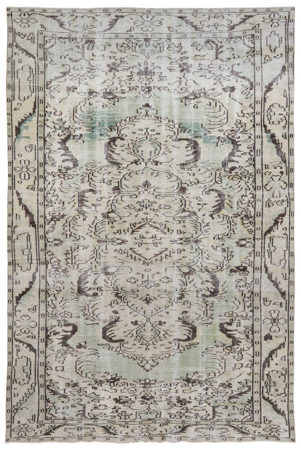 8034, Turkish Manisa Area Rug