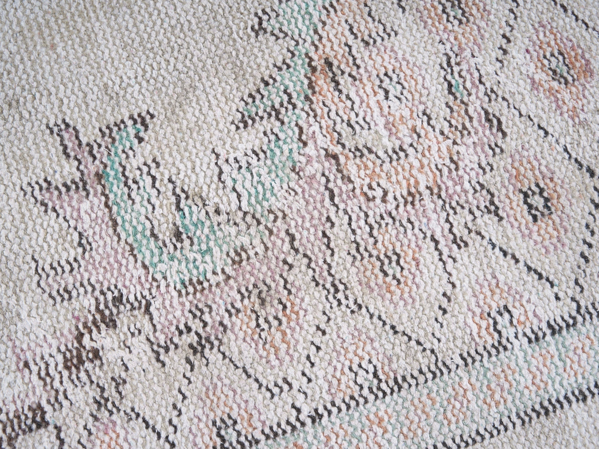 8107, Turkish Manisa Area Rug
