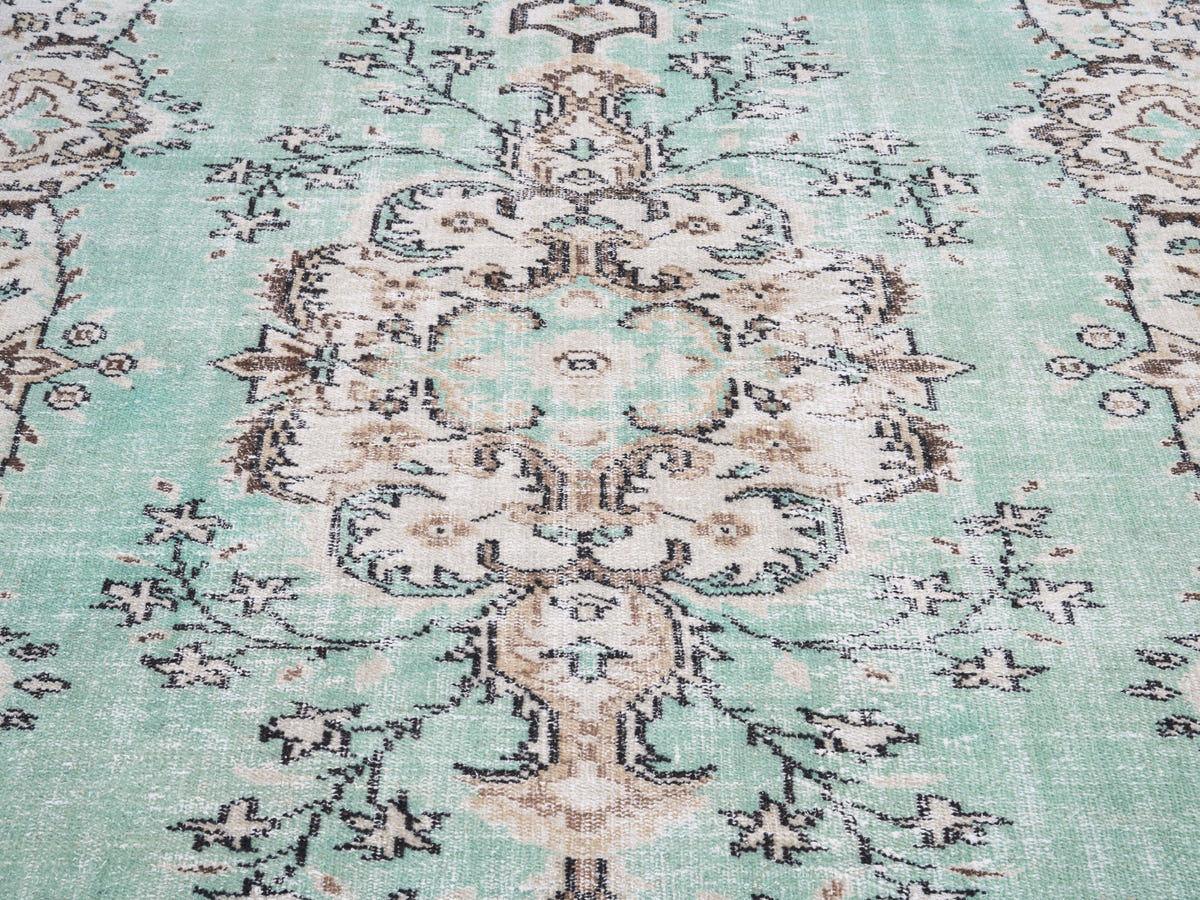 8094, Turkish Isparta Area Rug