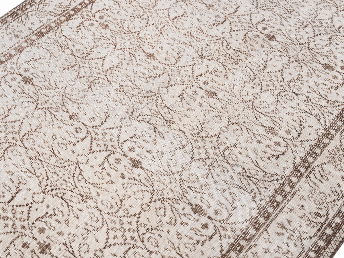 8298, Turkish Manisa Area Rug