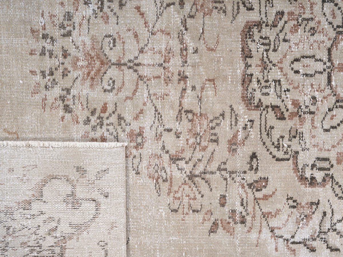 8125, Turkish Manisa Area Rug