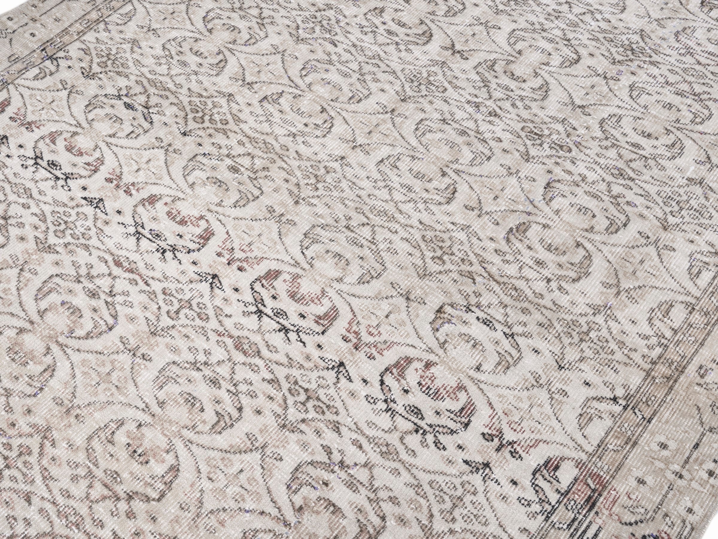 Turkish Isparta area rug in ivory and greige, view 5 of 10