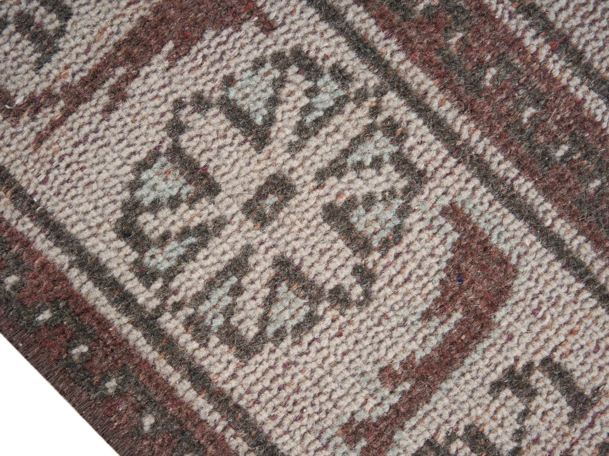 8023, Turkish Manisa Area Rug