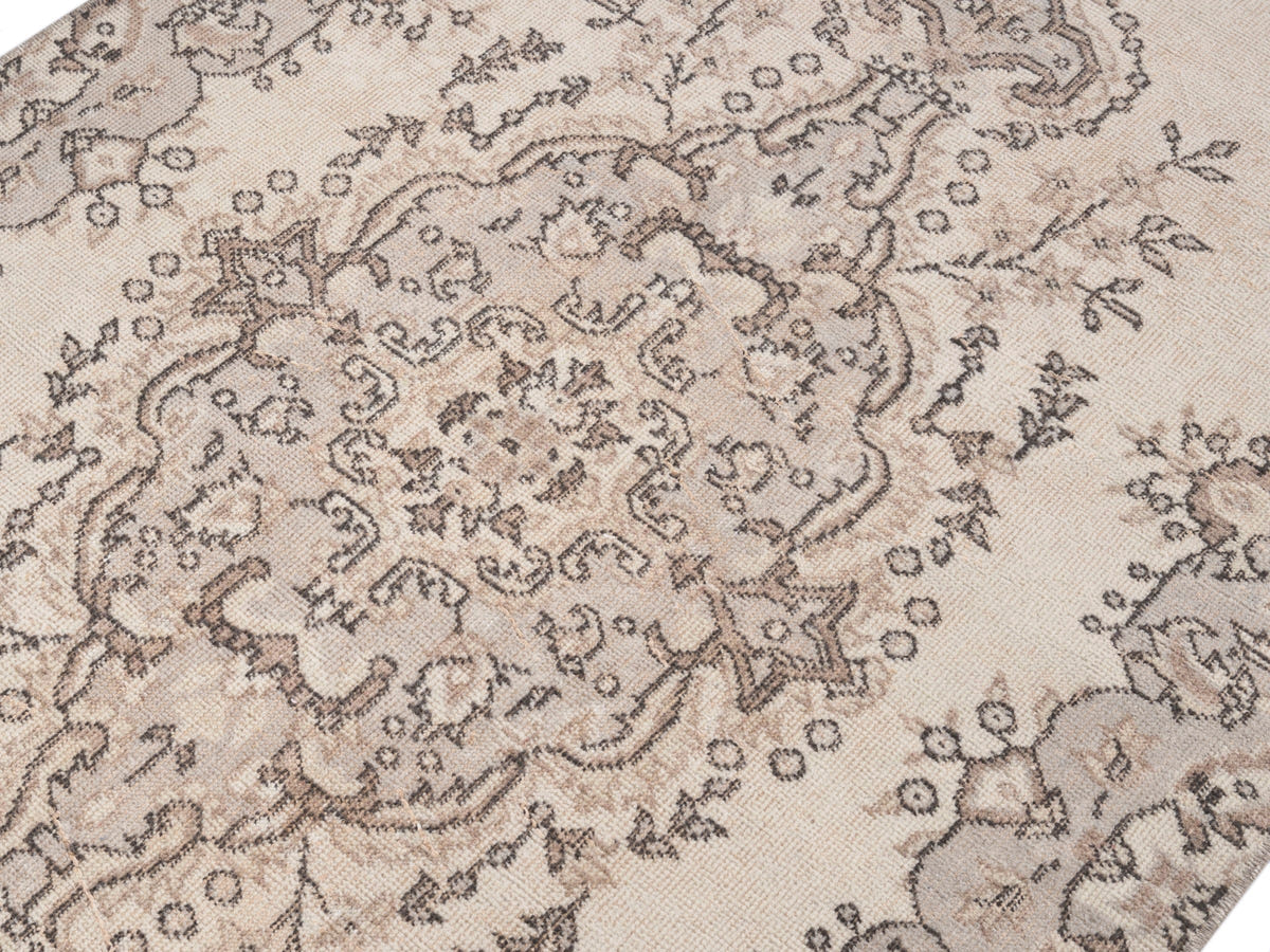 8208, Turkish Isparta Area Rug