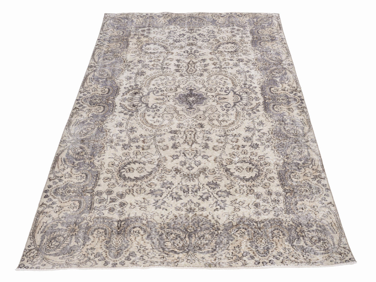 8158, Turkish Isparta Area Rug