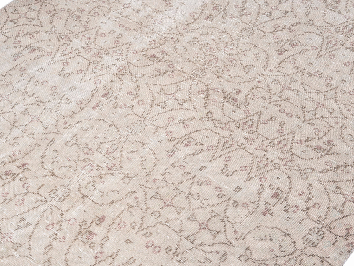 8187, Turkish Manisa Area Rug